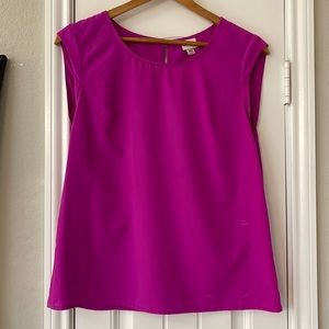 pink blouse